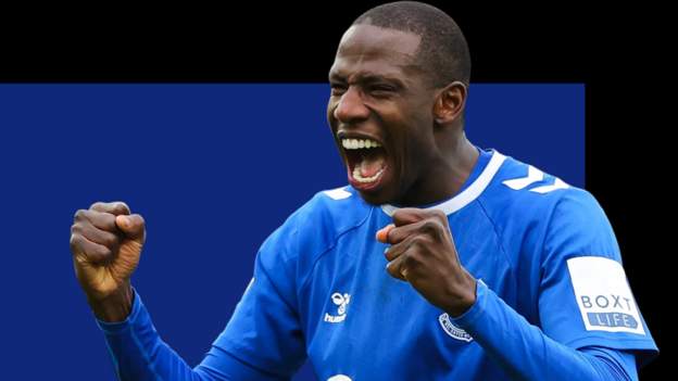 ‘Faith before work’ – Doucoure’s life as a Muslim player