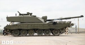Ukraine war: UK defends sending depleted uranium shells after Putin warning