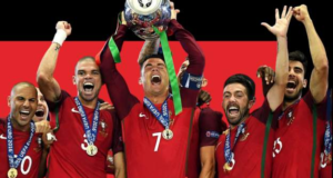 Ronaldo on brink of more international history