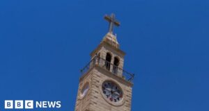 Lebanon wakes up in two rival time zones