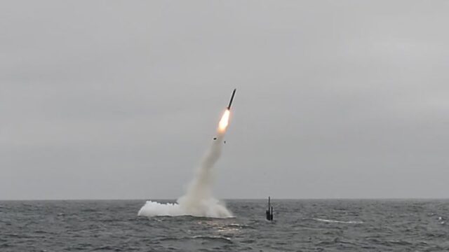 210211170005-submarine-launch-tomahawk-missile.jpg