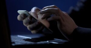 White House says 50 US officials targeted with spyware as it rolls out new ban of hacking tools