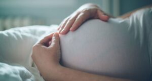 Doctor explains ‘alarming’ new CDC report on maternal death rate in 2021