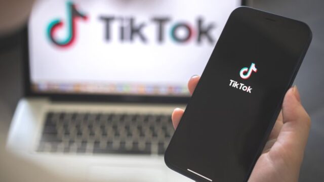 221213081900-19-tiktok-stock.jpg