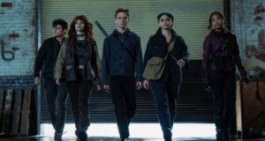 ‘Gotham Knights’ and ‘Superman & Lois’ give the CW a less-than-super one-two punch