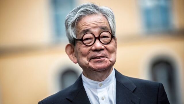 230313092405-kenzaburo-oe-file-052515.jpg