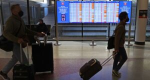 Hundreds of flights canceled as winter storm moves into Northeast