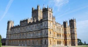 ‘Downton Abbey’ castle halts weddings due to Brexit