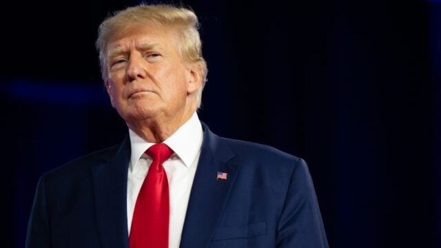 Video: Haberman on how Trump team is preparing for potential indictment