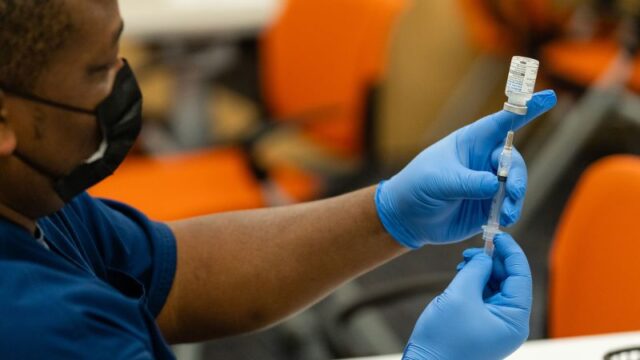230322183130-covid-19-vaccine-112122-restricted.jpg