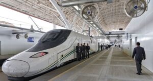 The high-speed train that zooms across the Saudi desert
