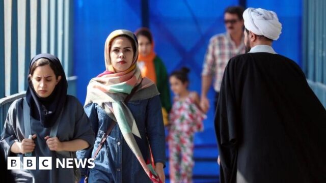 Iran installs cameras to find women not wearing hijab