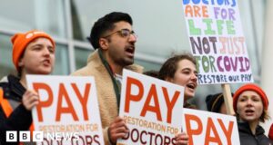 Junior doctor strike: Union’s pay demands unrealistic, says Steve Barclay