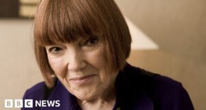 Dame Mary Quant: Fashion designer dies aged 93