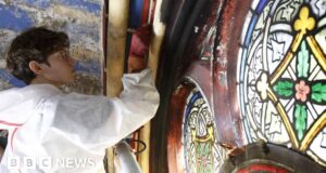Notre-Dame: Renovators rush to complete refit by 2024