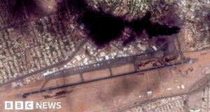 Sudan crisis: Further fierce fighting between army and RSF