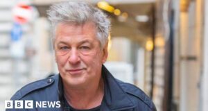 Alec Baldwin: Manslaughter charges dropped over shooting