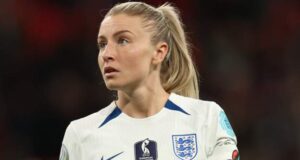 How do England replace Williamson at World Cup?