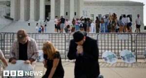 Mifepristone: US Supreme Court preserves abortion drug access