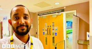 Sudan crisis: NHS doctors told they can catch last UK evacuation flights