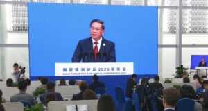 China ‘confident and capable’ of hitting 2023 growth targets, new premier says at gathering of business leaders