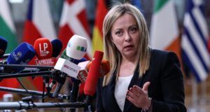Italian government seeks to penalize the use of English words