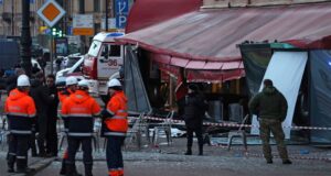 Video shows moment of deadly explosion at cafe in Russia