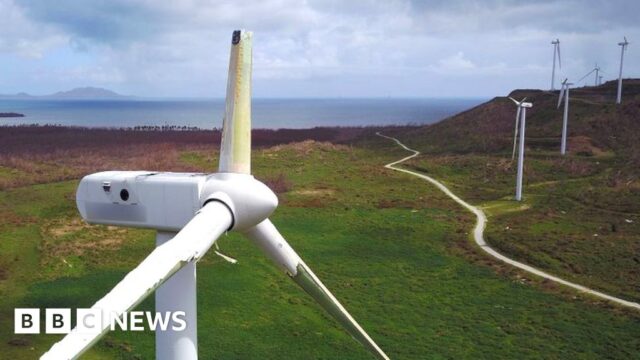 Can a wind turbine handle hurricane speed winds?