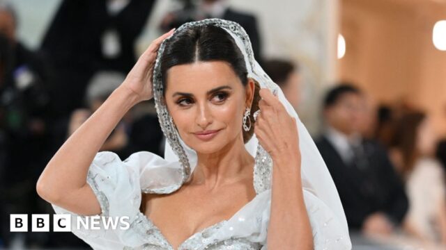 Met Gala 2023: Stars gather for event celebrating Karl Lagerfeld