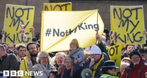 Coronation protests allowed, security minister Tom Tugendhat says