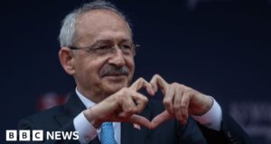 Turkey election: Erdogan rival Kilicdaroglu promises peace and democracy
