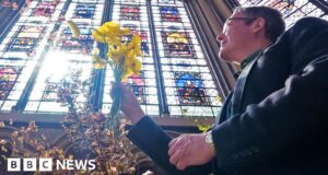 Coronation flowers: Shane Connolly’s floral arrangement fit for a king