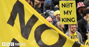 Coronation: Metropolitan Police criticised over anti-monarchy group arrests