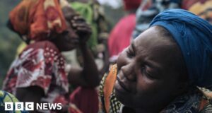 DR Congo floods: Digging through mud to find relatives