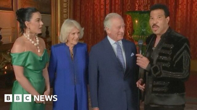 Watch: King and Queen make cameo on American Idol